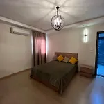 Stylish Apartment Prime Location