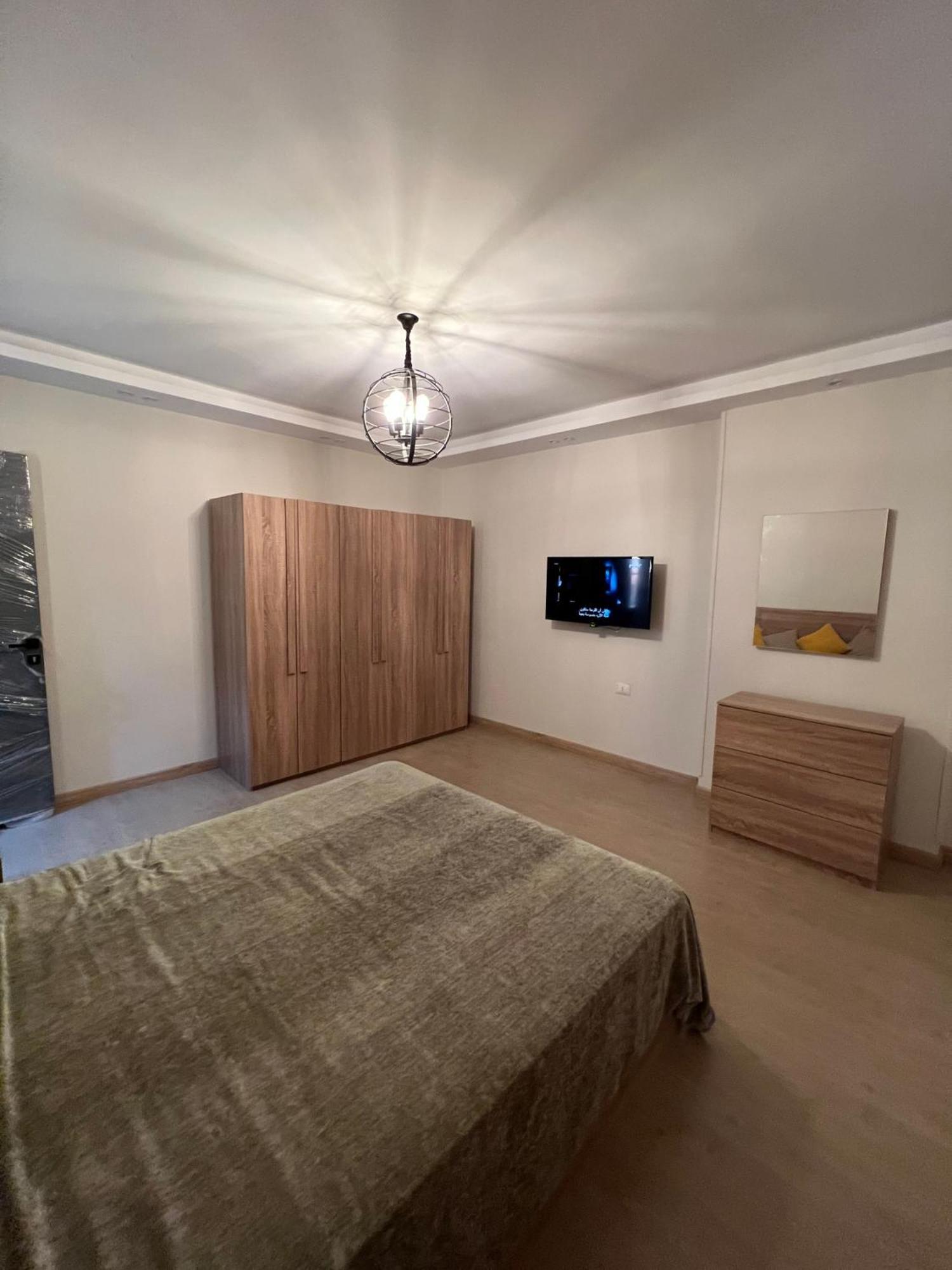 Stylish Prime Location Apartment